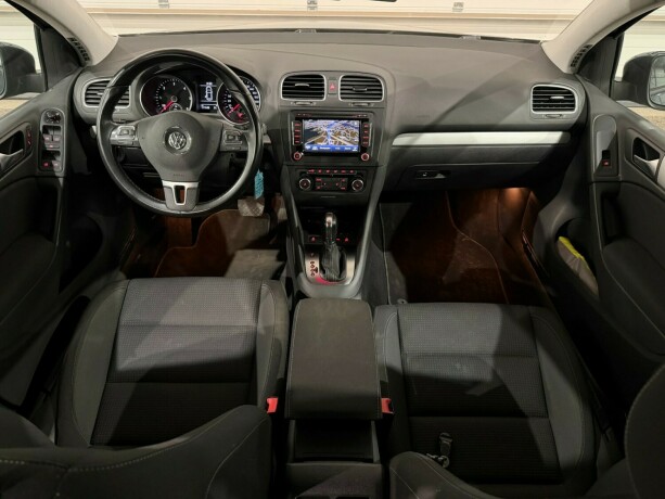 volkswagen-golf-diesel-2011-big-14