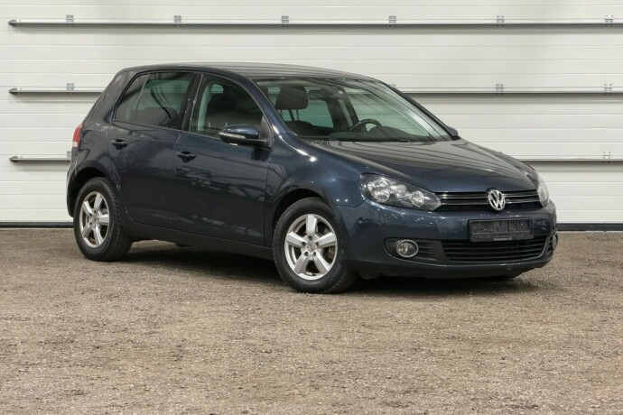 volkswagen-golf-diesel-2011-big-0