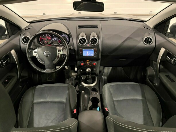 nissan-qashqai-diesel-2011-big-13