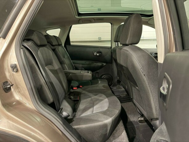 nissan-qashqai-diesel-2011-big-9