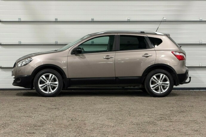 nissan-qashqai-diesel-2011-big-4