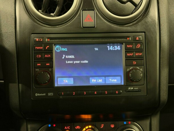 nissan-qashqai-diesel-2011-big-17