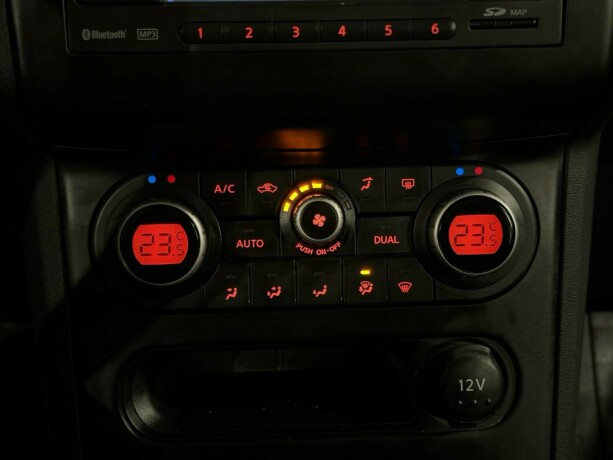 nissan-qashqai-diesel-2011-big-20