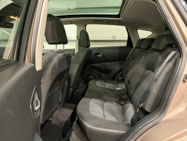 nissan-qashqai-diesel-2011-big-10