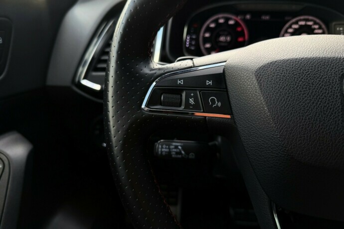 seat-ateca-bensin-2018-big-24