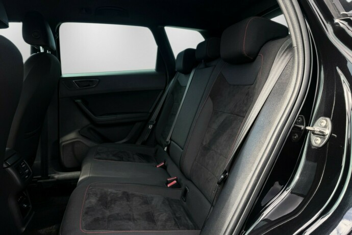 seat-ateca-bensin-2018-big-37