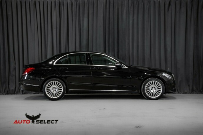 mercedes-benz-c-klasse-bensin-2014-big-11