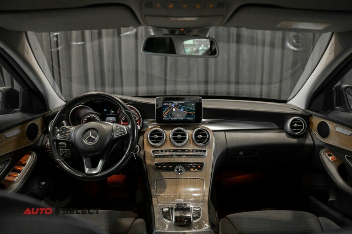 mercedes-benz-c-klasse-bensin-2014-big-39