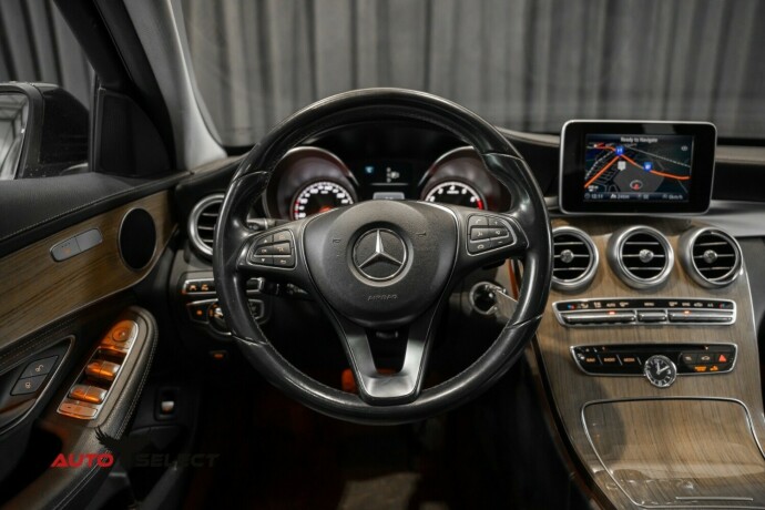 mercedes-benz-c-klasse-bensin-2014-big-30