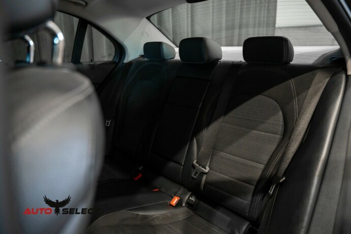 mercedes-benz-c-klasse-bensin-2014-big-15