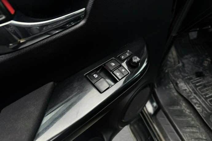 toyota-hilux-diesel-2020-big-11