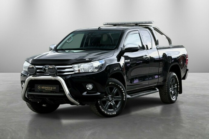 toyota-hilux-diesel-2020-big-0