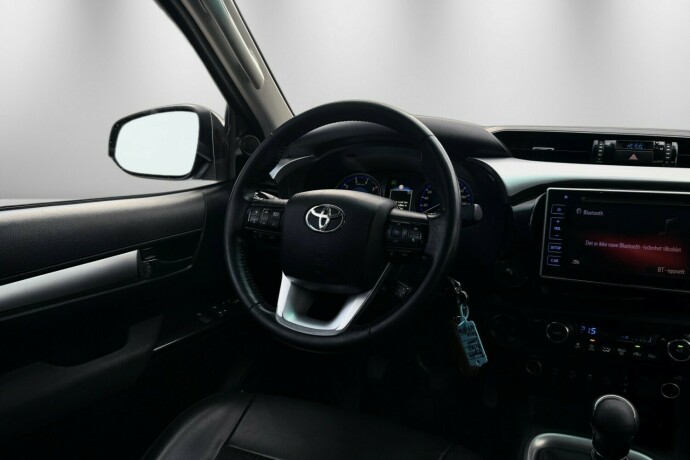 toyota-hilux-diesel-2020-big-13