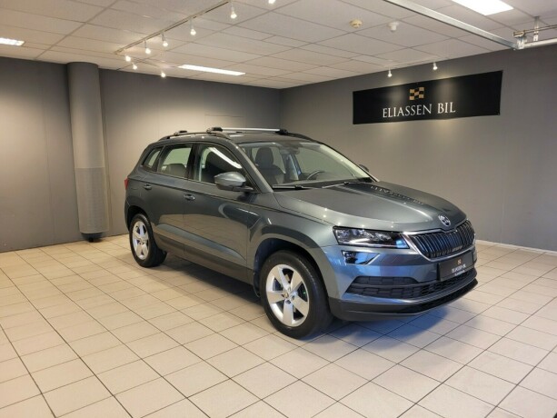 skoda-karoq-diesel-2018-big-0