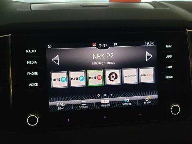 skoda-karoq-diesel-2018-big-38