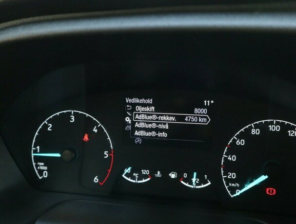 ford-transit-custom-diesel-2021-big-24