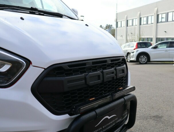 ford-transit-custom-diesel-2021-big-17