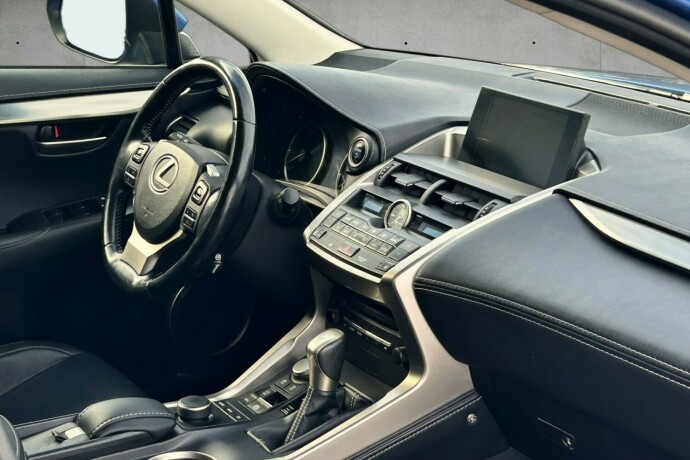 lexus-nx-300h-elektrisitetbensin-2017-big-13
