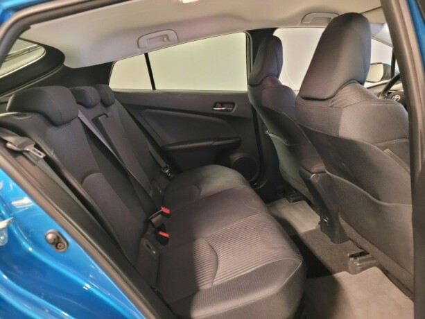 toyota-prius-elektrisitetbensin-2019-big-15