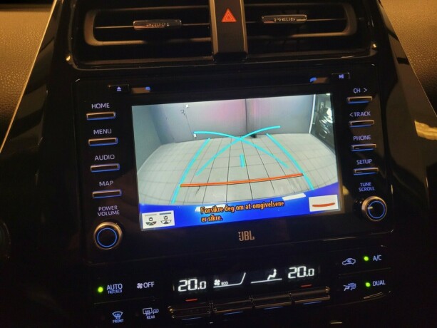 toyota-prius-elektrisitetbensin-2019-big-26