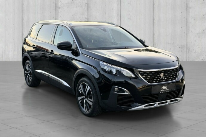 peugeot-5008-bensin-2019-big-0