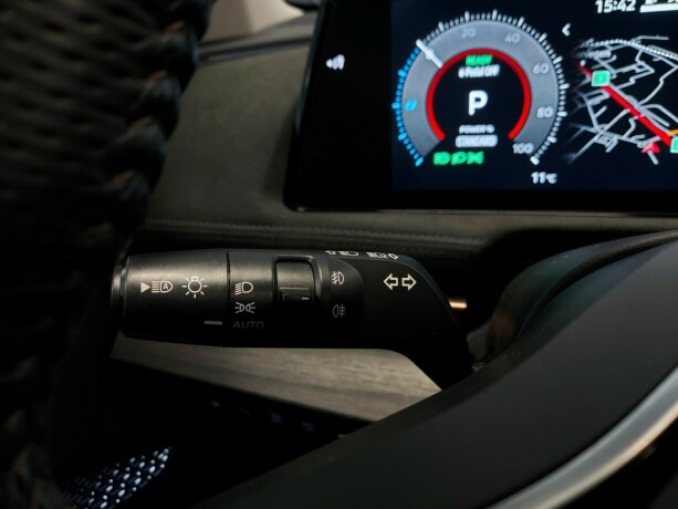 nissan-ariya-elektrisitet-2023-big-49