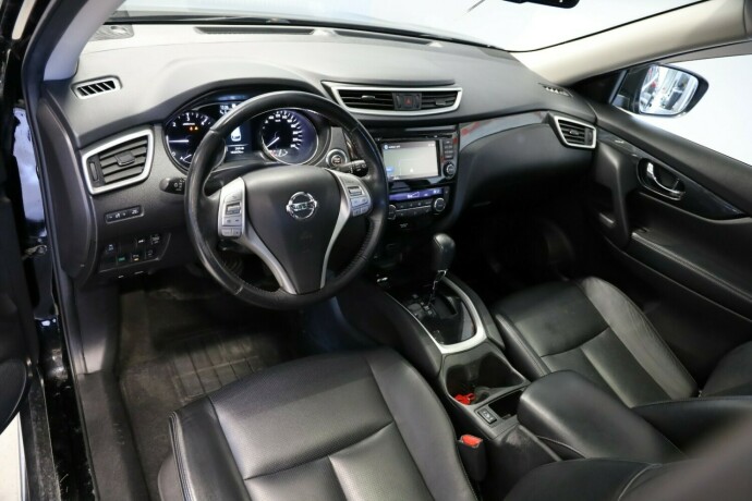 nissan-x-trail-diesel-2015-big-4