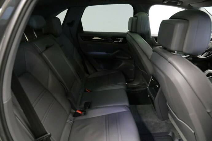 porsche-cayenne-elektrisitetbensin-2020-big-9