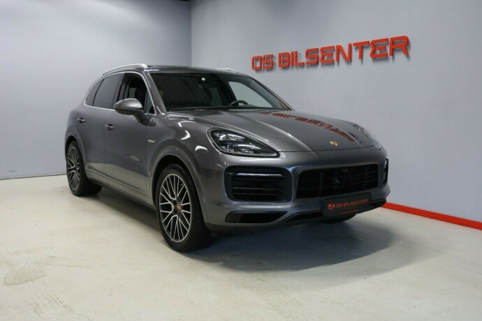 porsche-cayenne-elektrisitetbensin-2020-big-0
