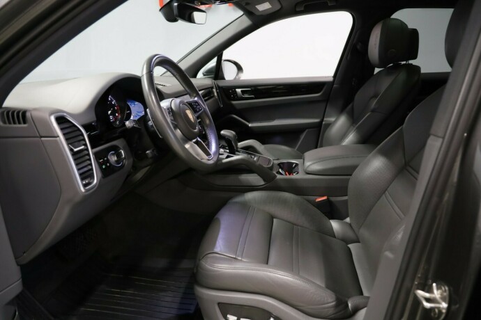 porsche-cayenne-elektrisitetbensin-2020-big-5