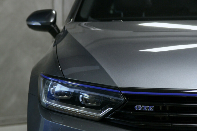 volkswagen-passat-plug-in-petrol-2017-big-32