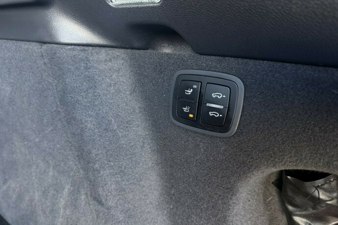 porsche-macan-bensin-2017-big-11