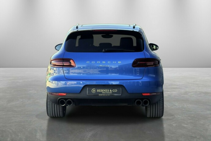 porsche-macan-bensin-2017-big-5