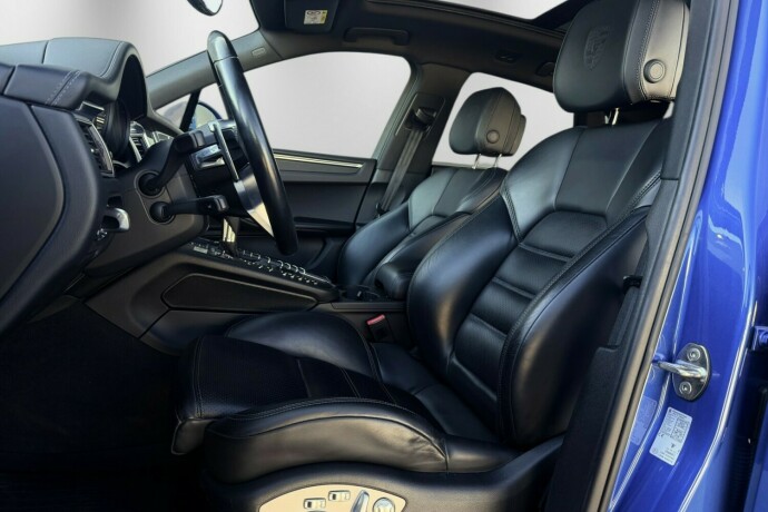 porsche-macan-bensin-2017-big-14