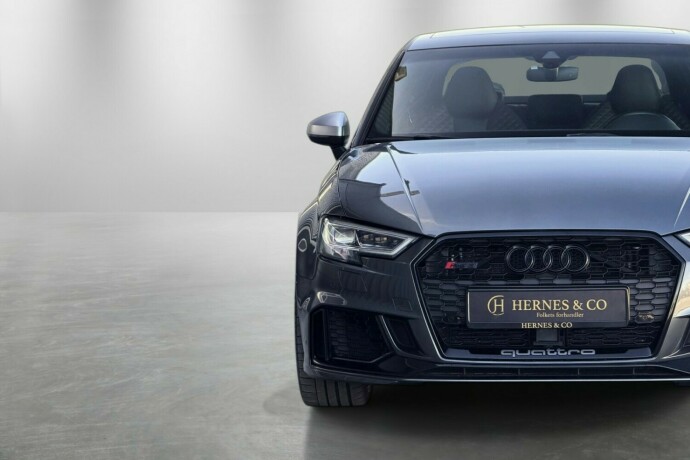 audi-rs3-bensin-2018-big-3