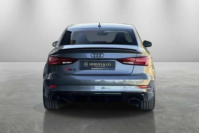 audi-rs3-bensin-2018-big-8