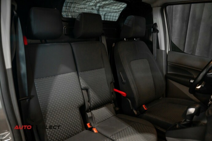 ford-transit-connect-diesel-2019-big-17