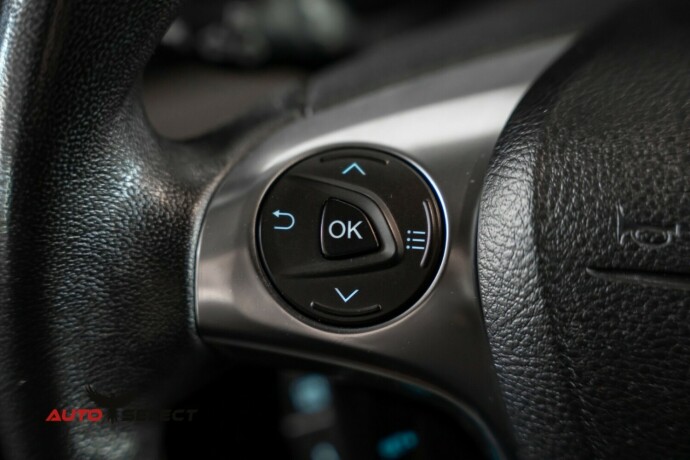 ford-transit-connect-diesel-2019-big-23