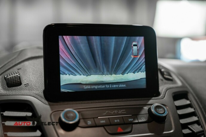 ford-transit-connect-diesel-2019-big-38