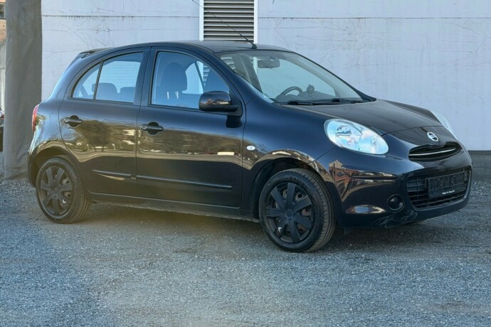 nissan-micra-bensin-2011-big-0