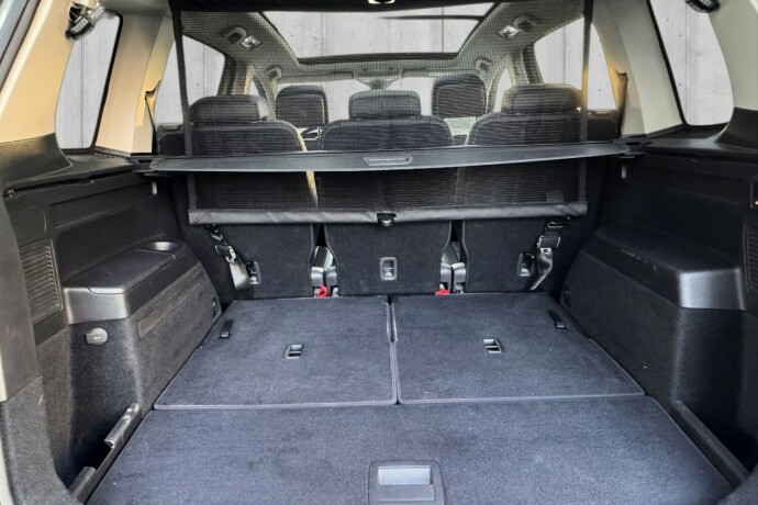 volkswagen-touran-bensin-2018-big-17