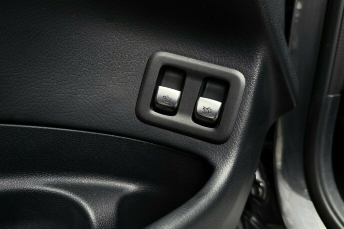 mercedes-benz-eqc-elektrisitet-2020-big-16