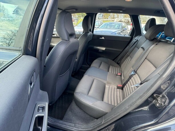 volvo-v50-diesel-2008-big-9