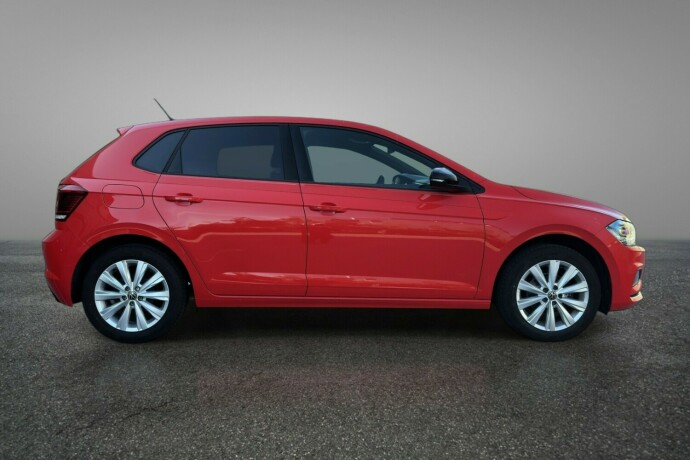 volkswagen-polo-bensin-2021-big-3