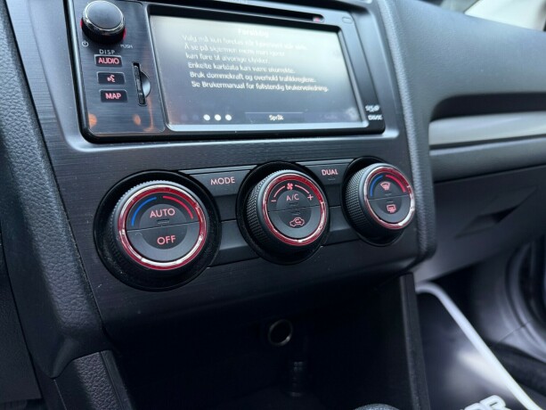 subaru-xv-bensin-2012-big-21