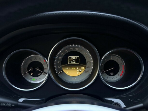 mercedes-benz-cls-bensin-2012-big-16