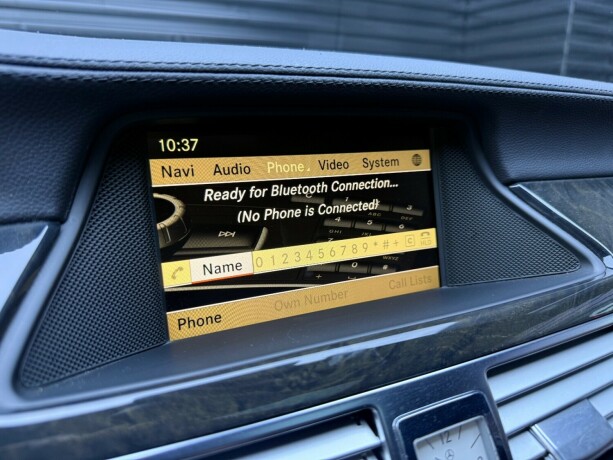 mercedes-benz-cls-bensin-2012-big-18