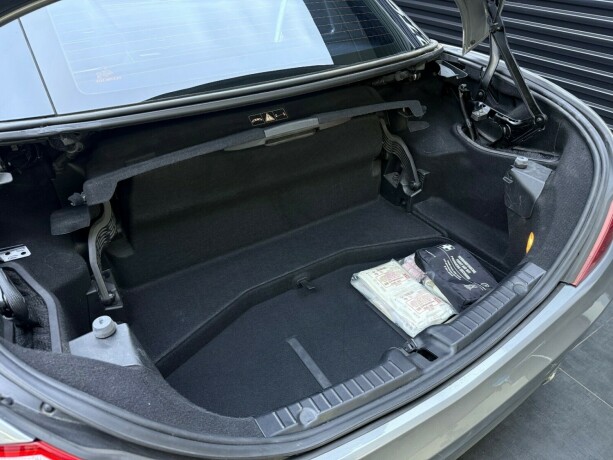 mercedes-benz-slk-bensin-2012-big-31