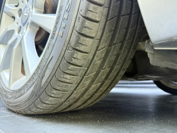 mercedes-benz-slk-bensin-2012-big-10