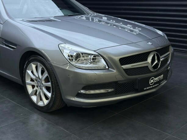 mercedes-benz-slk-bensin-2012-big-3